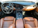 Alfa Romeo Giulia Super|LED|R-KAM|NAVI - graue Alfa Romeo Giulia