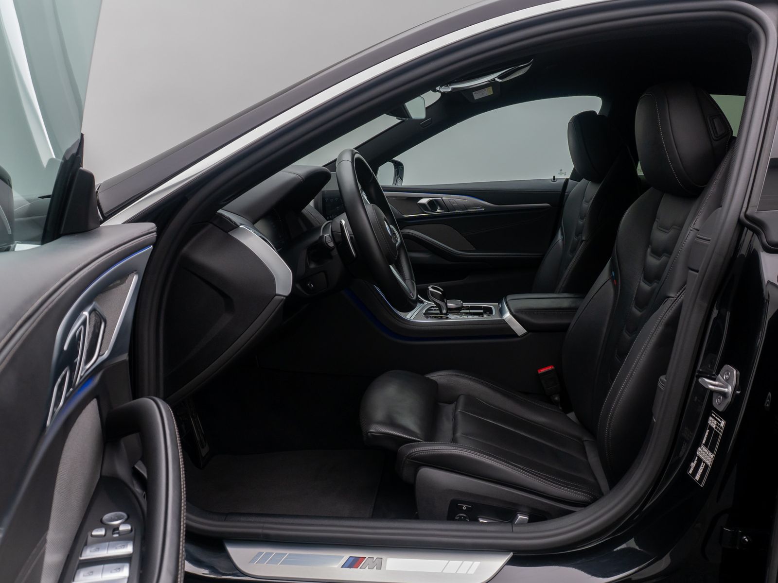 Fahrzeugabbildung BMW 840i Gran Coupé M Sport DAB SoftClose DisplayKey