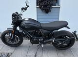 Ducati Scrambler Icon Dark 2025