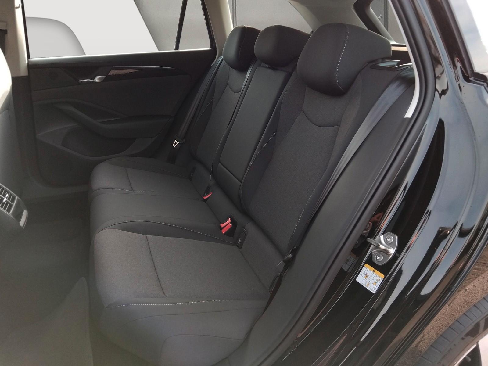 Volkswagen Passat 1.5 TSI AHK LED Side ACC 5J.Gar, миниатюра 7