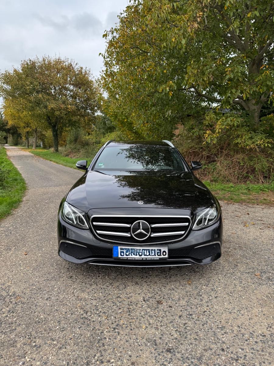 Mercedes-Benz E 300 d T Autom.