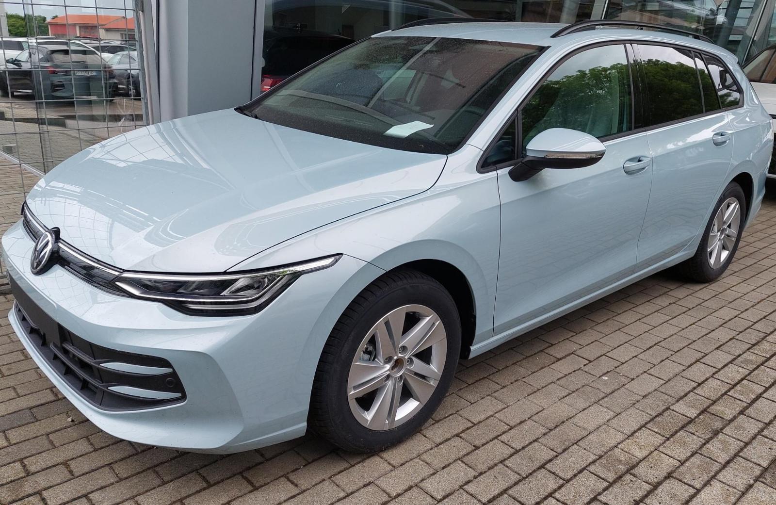 Volkswagen Golf Variant 1.5 eTSI DSG Life AHK SHZ Ready Kam