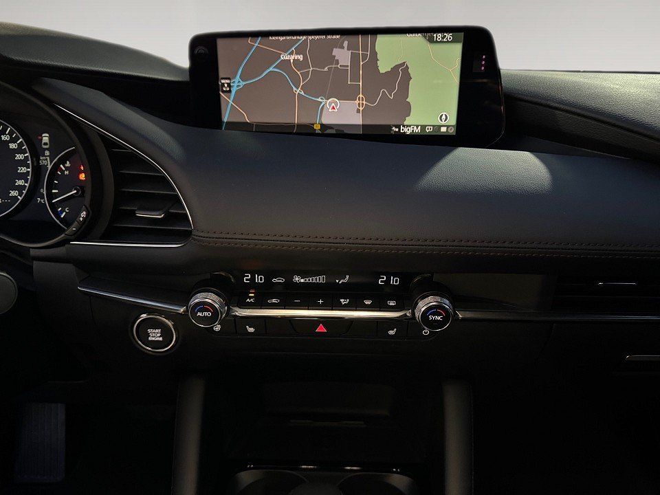 Fahrzeugabbildung Mazda 3 2.0i X 186PS A/T Exclusive