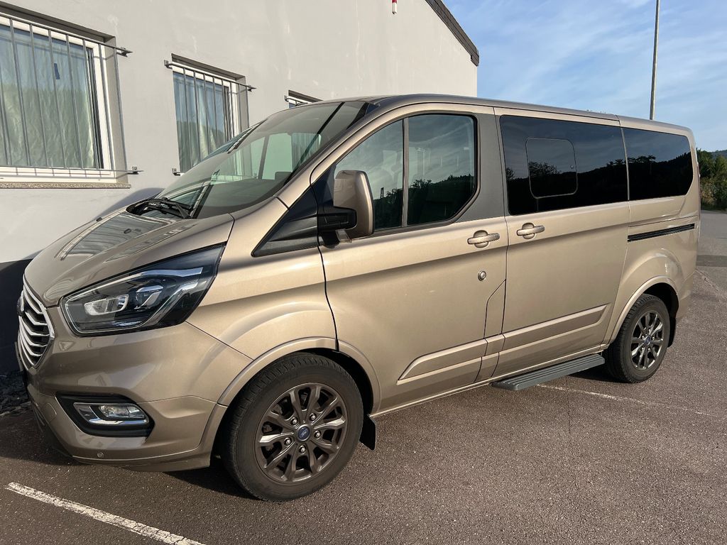 Image of Ford Tourneo Custom