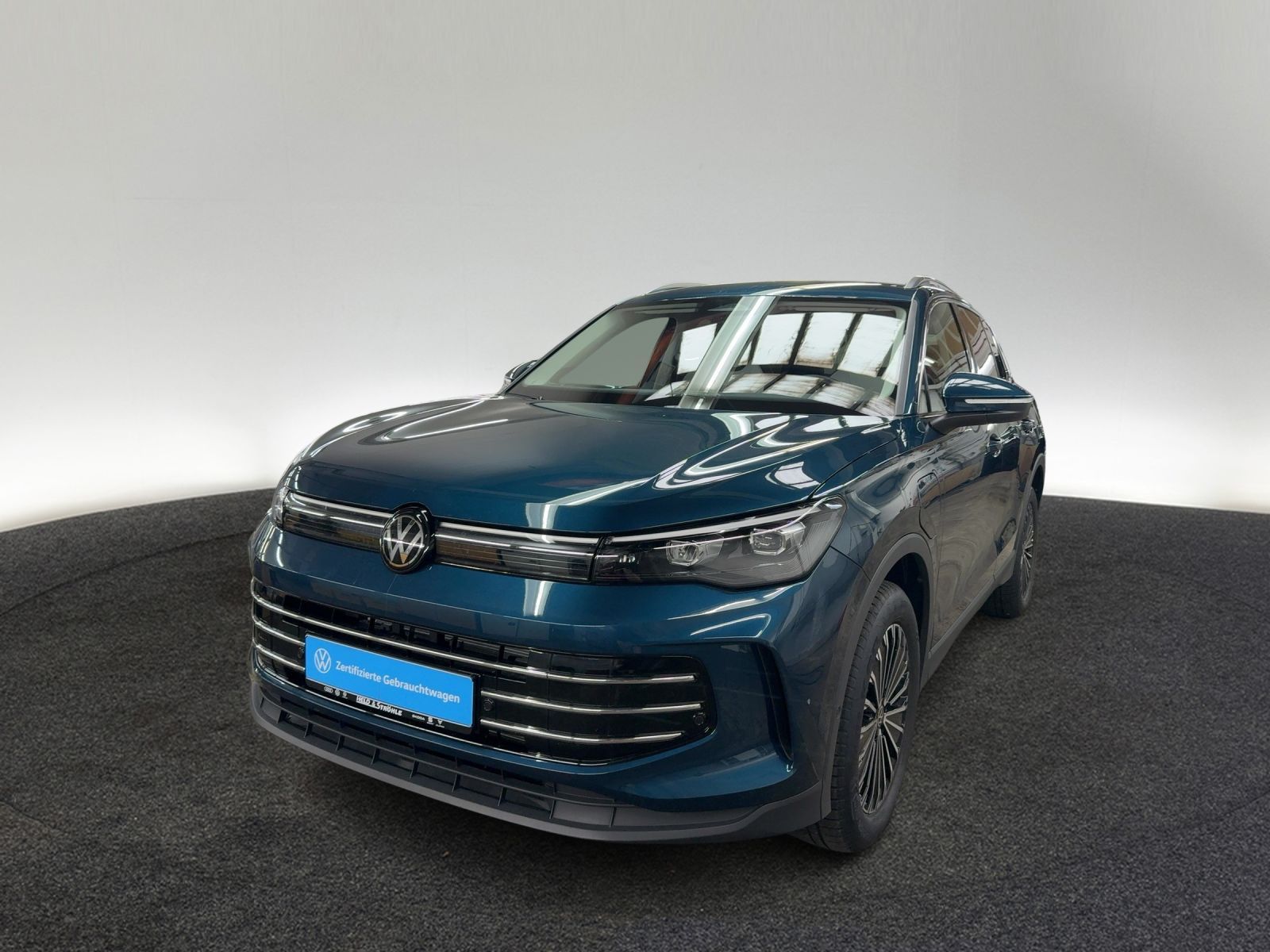 Volkswagen Tiguan Elegance 1.5 eHybrid LED TRAILER DCC KAM foto 2