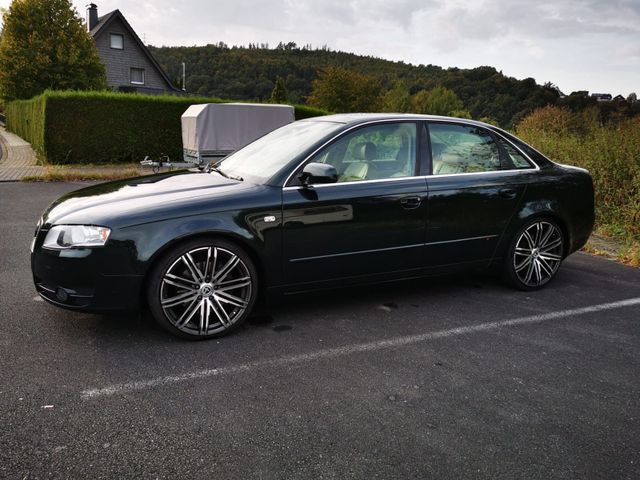 Audi A4 3,2 fsi