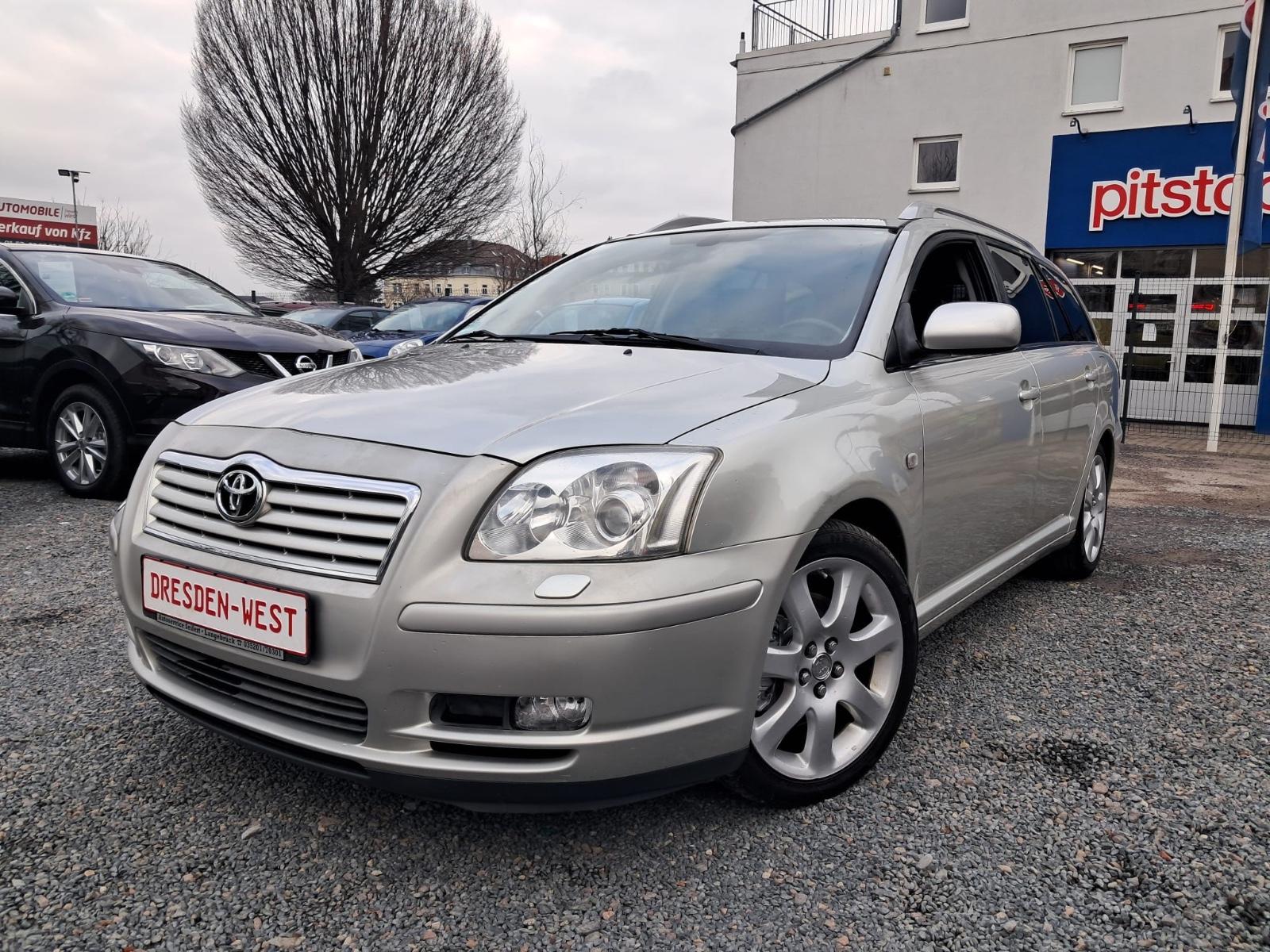 Toyota Avensis Kombi 2.0 Executive