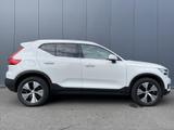 Volvo XC40 T4 INSCRIPTION BUSINESS PHEV PILOT ACC CAM - Volvo XC40 mit Hybrid-Antrieb