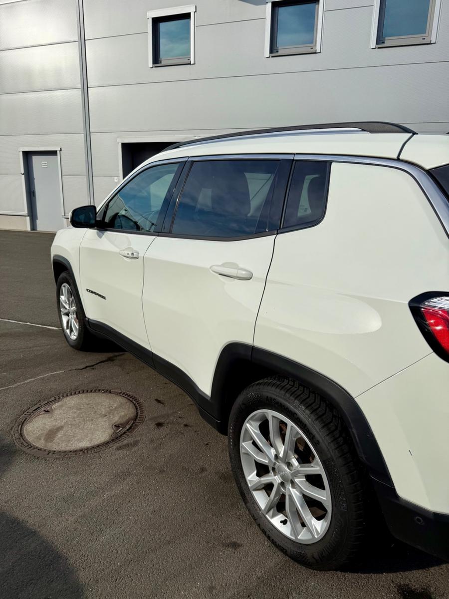 Jeep Compass 1.3 T-GDI 110kW Limited DCT Limited