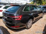Skoda Superb Combi 2.0 TDI Style DSG LED ACC AHK Navi - Skoda Superb