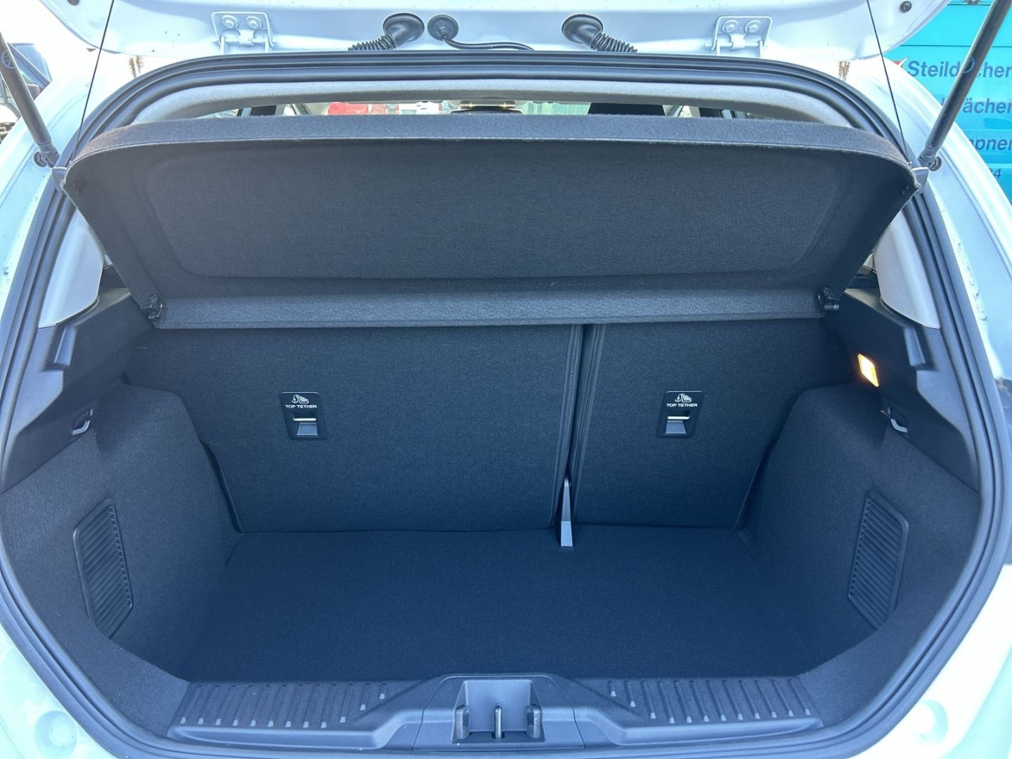 Fahrzeugabbildung Ford Fiesta ActiveX 1.0 EcoBoost Mild-Hybrid 125PS Au
