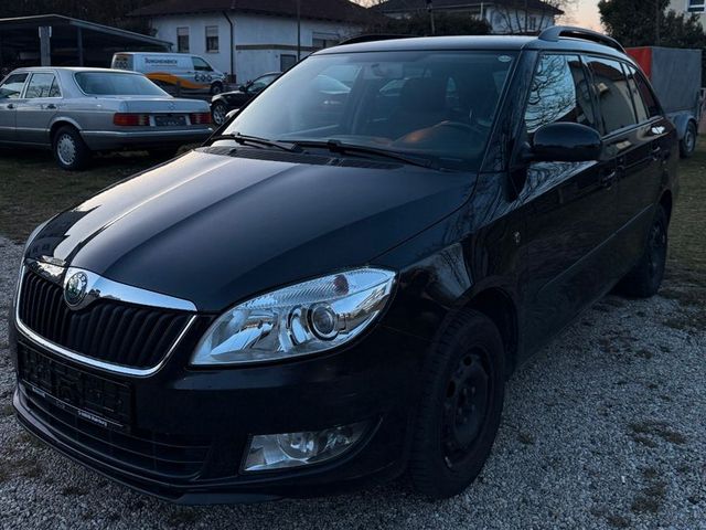 Skoda Fabia Combi 1. Hand PDC AUX TSI