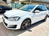 Volkswagen Golf 2.0 GTD DSG Sport Edition - Volkswagen: Sport Edition