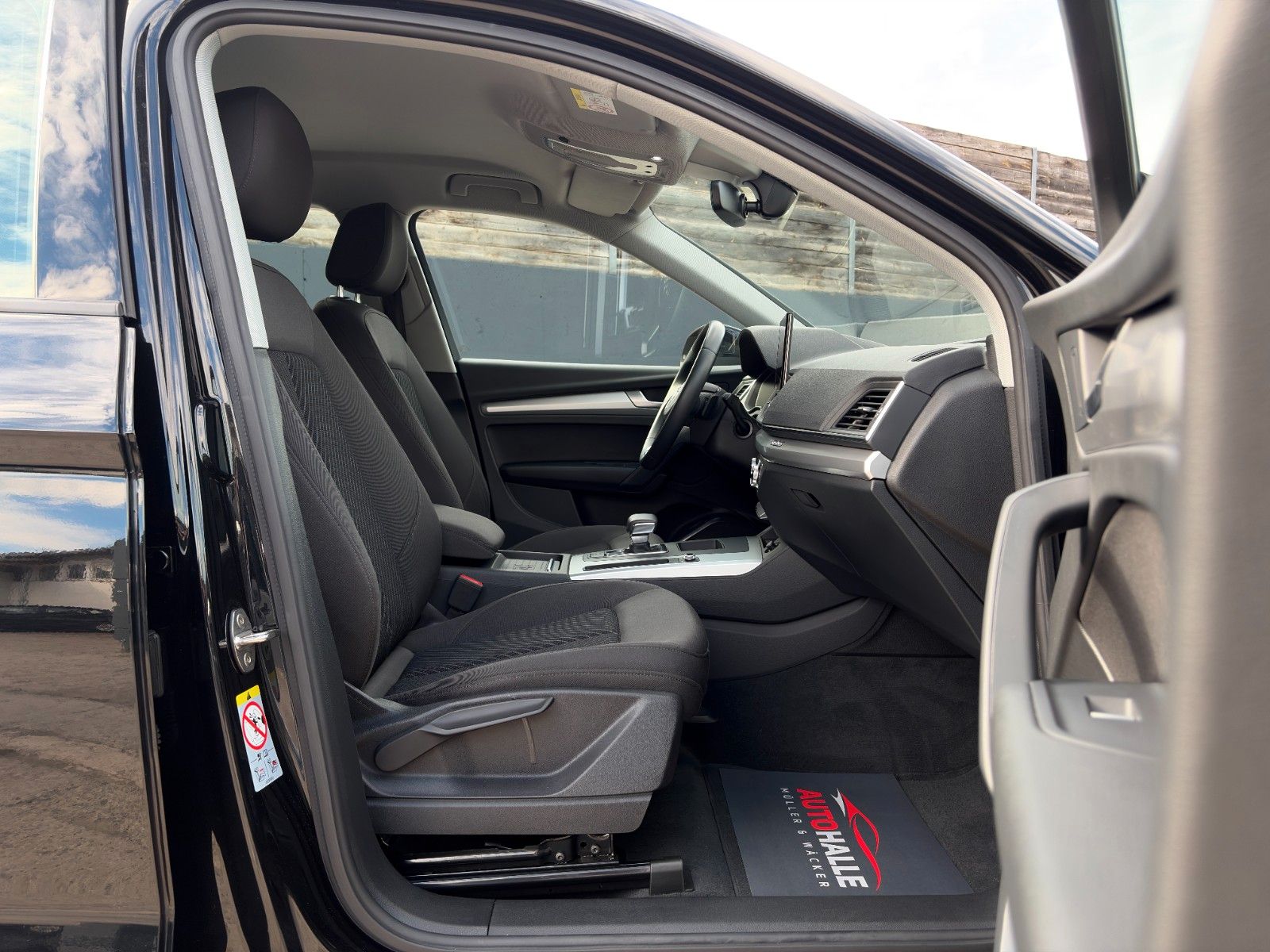 Fahrzeugabbildung Audi Q5 45 TFSI quattro S-line 3-Z.Klima Temp CAM VC