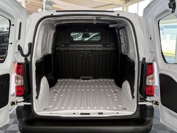 Opel Combo Cargo E 1.5D KLIMA WINTERPAK SITZH APP PDC