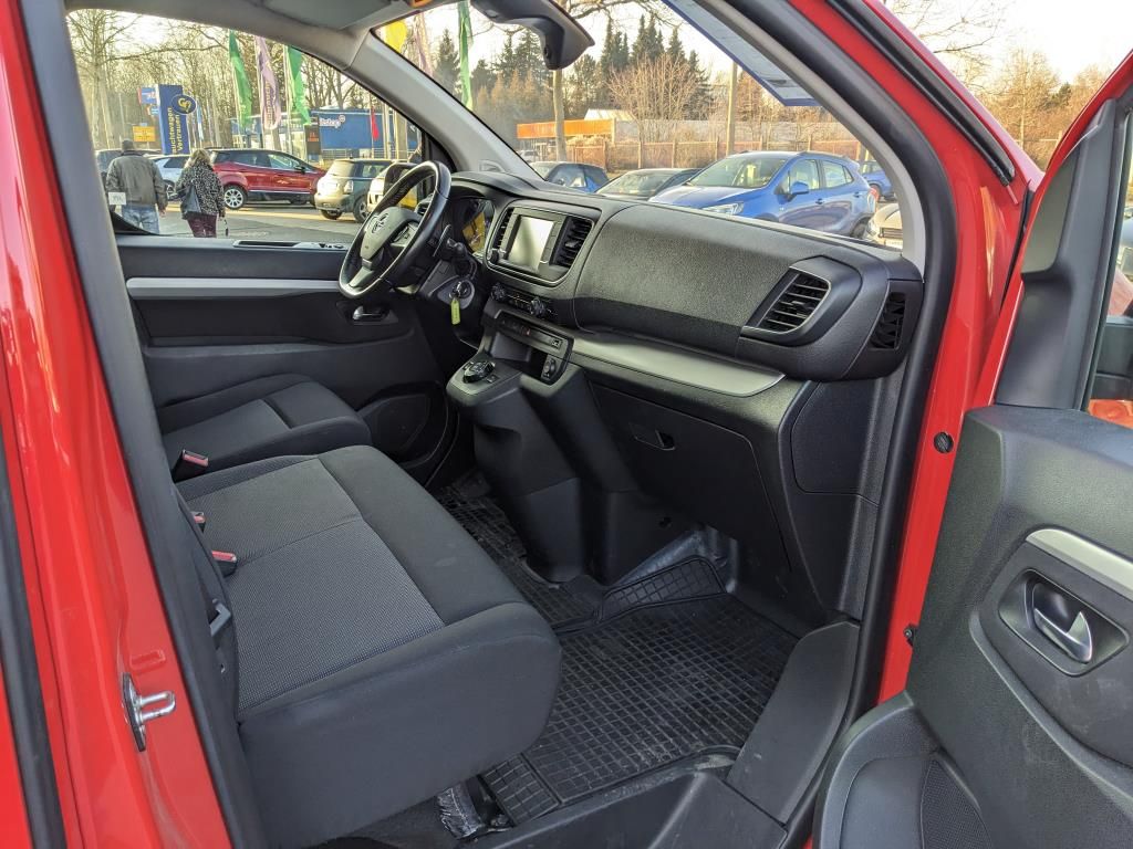 Autohaus Zimpel & Franke - Opel VIVARO 2.0 Diesel 106 kW 145 PS AT8 - Bild 9 Autohaus Zimpel & Franke - Opel VIVARO 2.0 Diesel 106 kW 145 PS AT8 - Bild 9