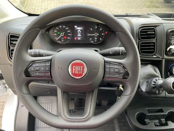 Fahrzeugabbildung Fiat Ducato 140 L2H2 verglast, 9 Sitzer, Sofort!!