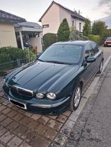 Jaguar X-Type 3 Liter V6 Executive Allrad , 1 Fahrer  - Jaguar X-Type Executive mit Benzin-Antrieb