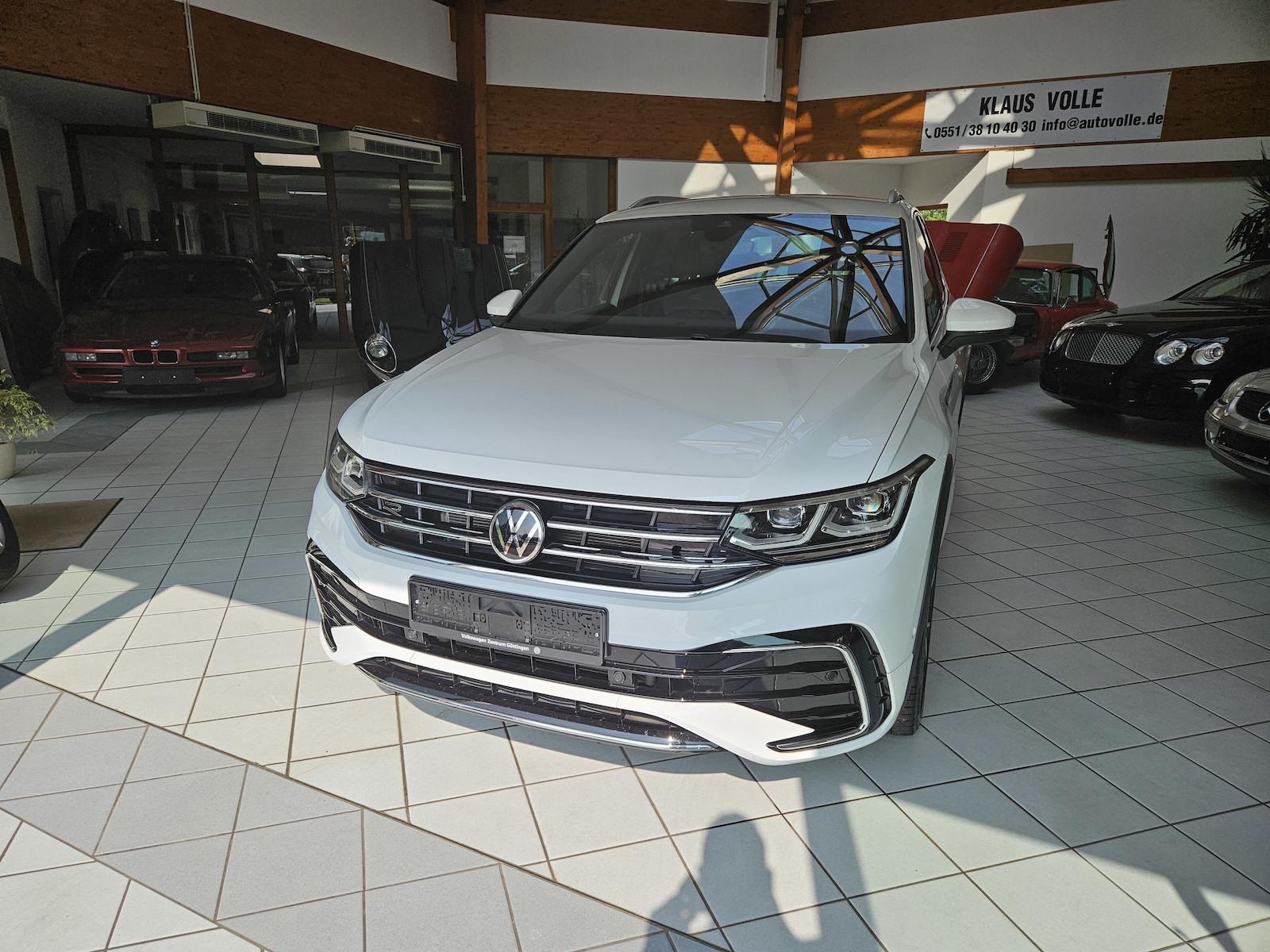 Volkswagen Tiguan 2.0 TDI 4M R-Line Matrix Navi ACC AHK