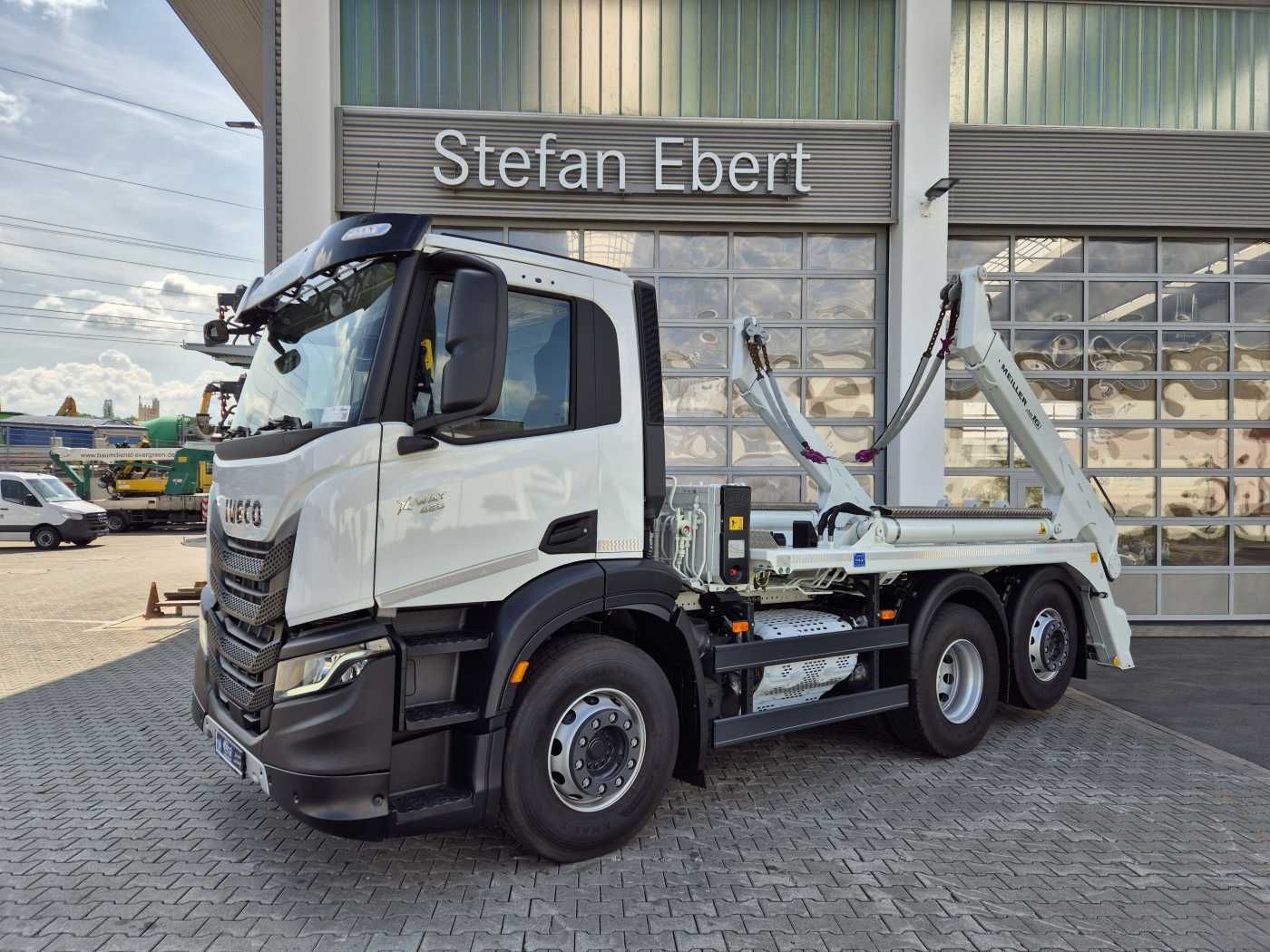Fahrzeugabbildung Iveco X-Way AD280X42Y/PS Meiller AK 16.T Funk Intarder