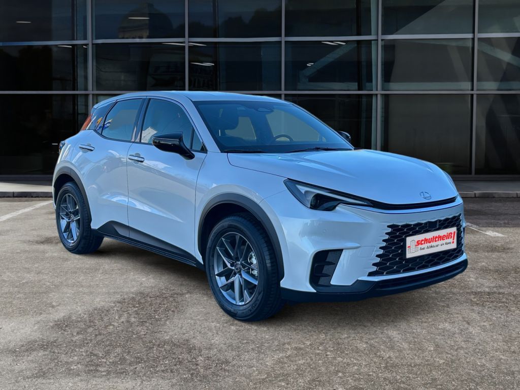 Fahrzeugabbildung Lexus LBX FWD