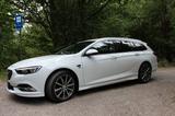 Opel Insignia 2.0, Sports Tourer, OPC Line, 4x4 - Opel Insignia Gebrauchtwagen in München