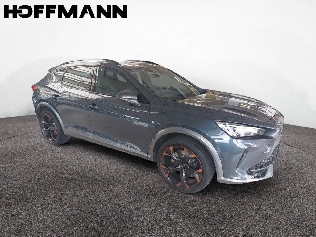Fahrzeugabbildung CUPRA Formentor VZ 1.4 e-Hybrid DSG Panoramadach