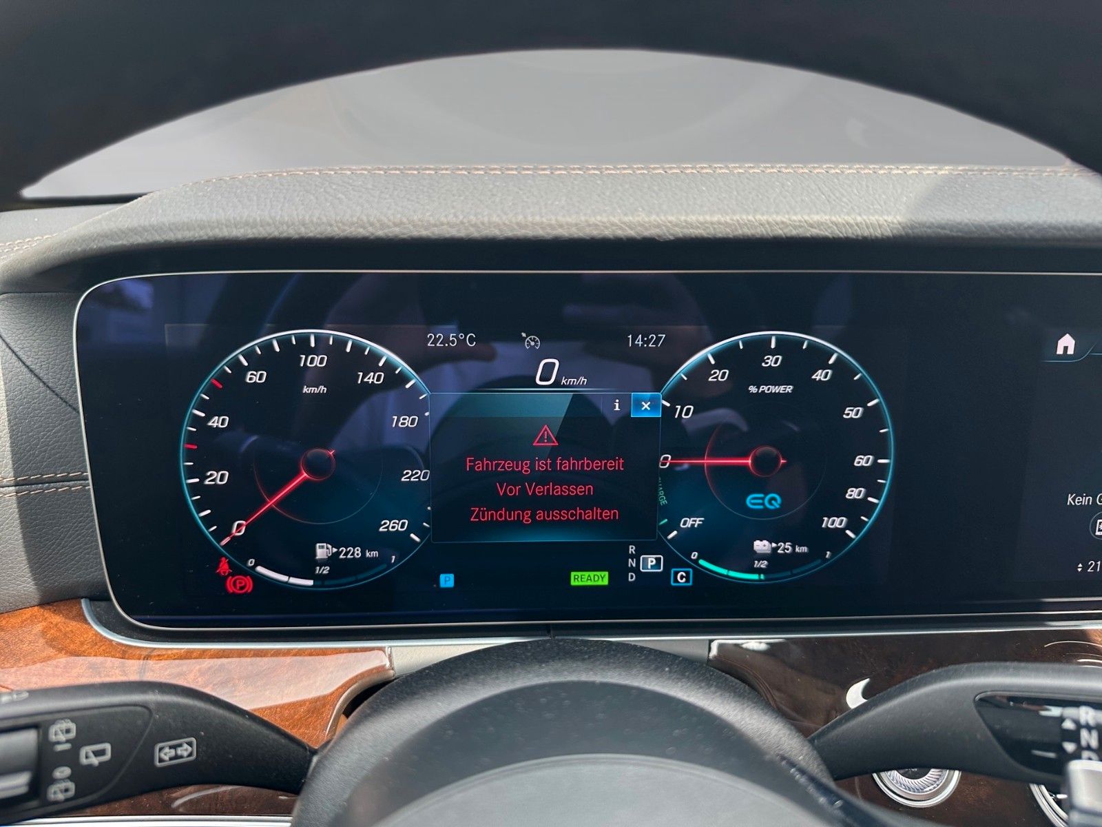 Mercedes-Benz E 300 e T 9G-TRONIC Exclusive – Bild 12