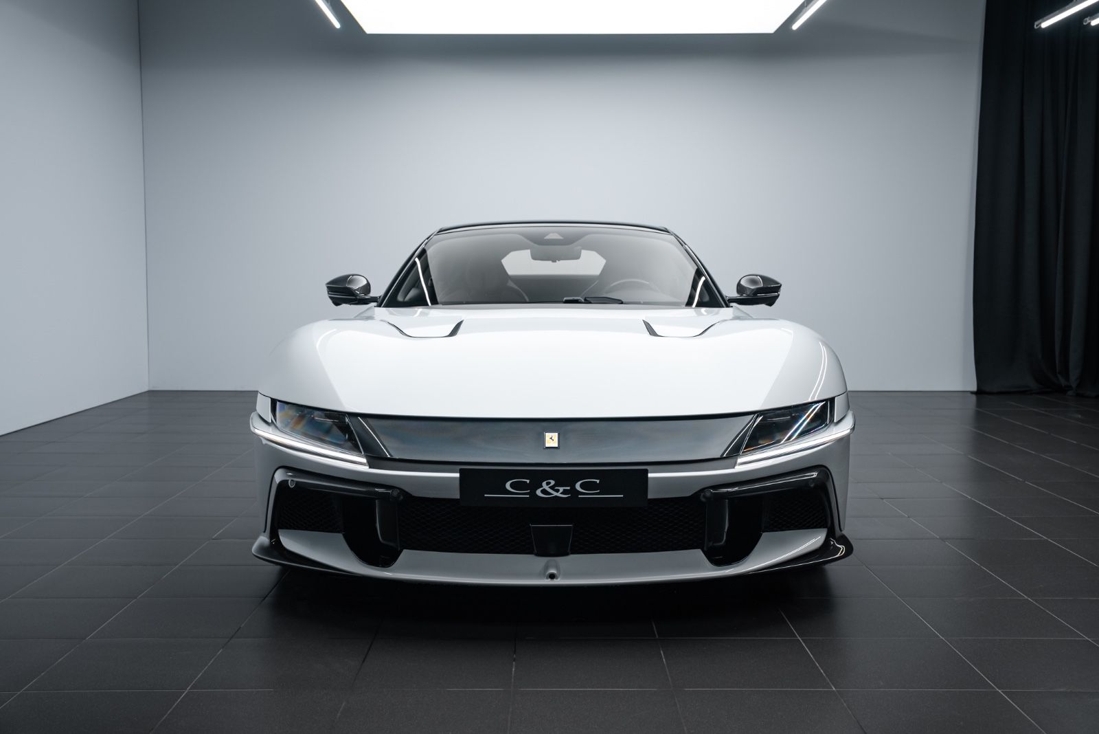 Fahrzeugabbildung Ferrari 12Cilindri LIFT/CARBON/RACING SEATS/PASS DISPLAY