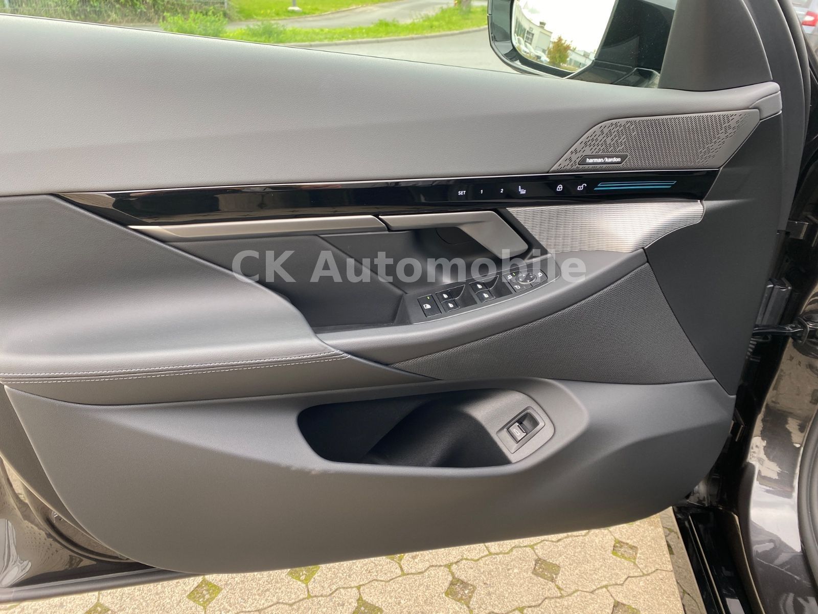 Fahrzeugabbildung BMW 540 d xDrive M Sport/Navi/Leder/LED/AHK/360°Kam.