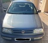Volkswagen Vento 1.8 GLX Auto GLX - Volkswagen Vento: Gl