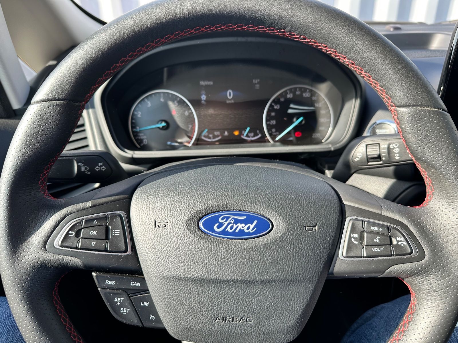 Fahrzeugabbildung Ford EcoSport ST-Line*PDC V+H*Sitz-Lenkradheizung*App