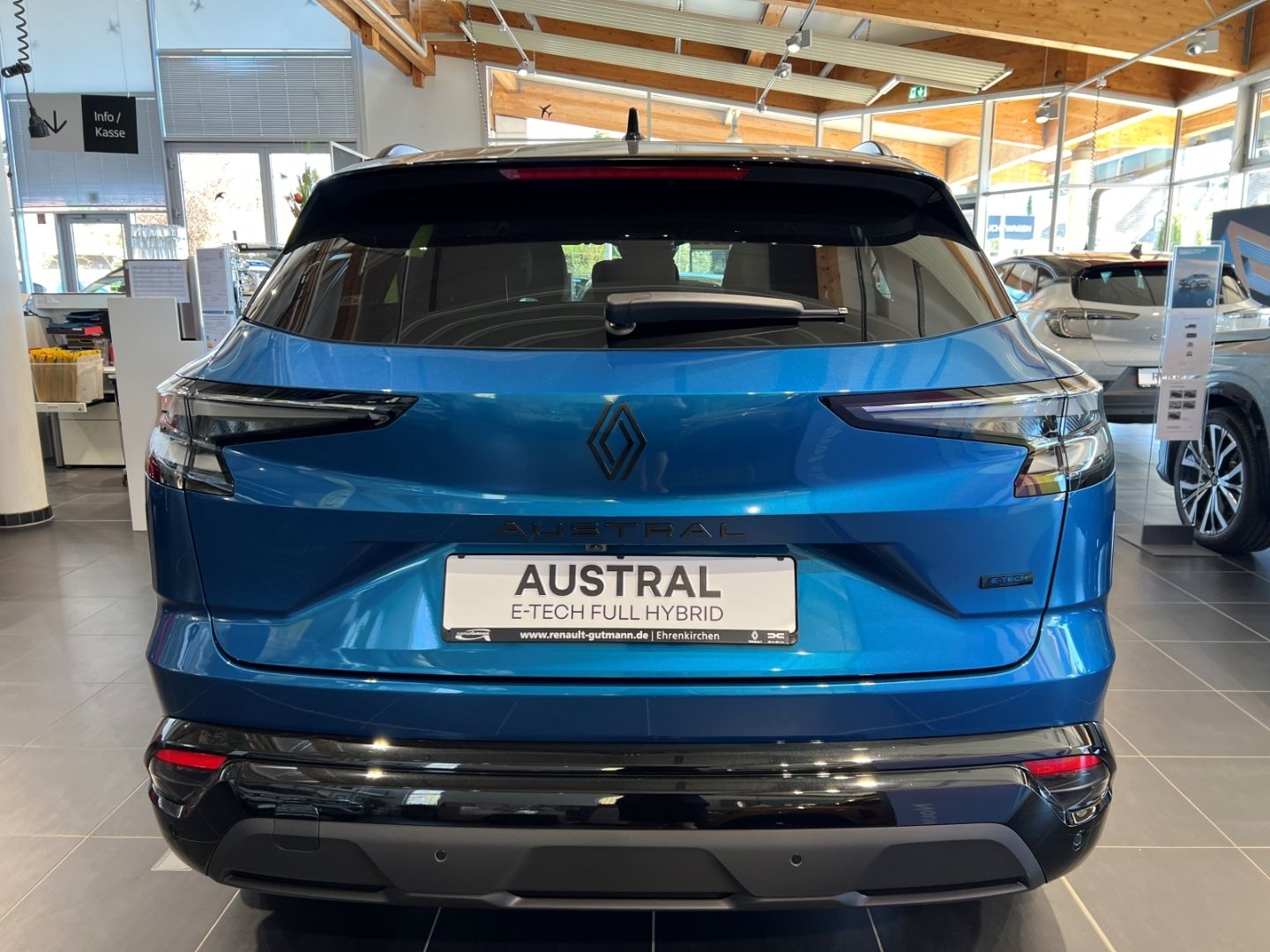 Fahrzeugabbildung Renault Austral Esprit Alpine HUD Navi Digitales Cockpit