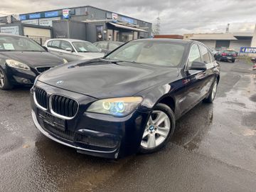 BMW 730 - 1