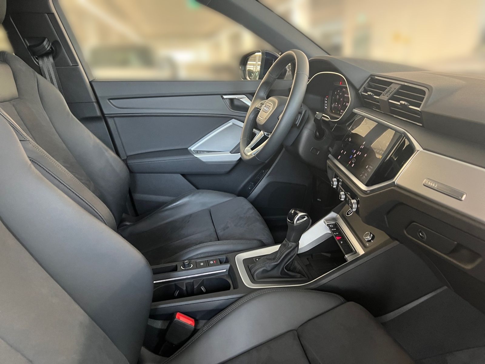 Audi Q3 - Bild 13