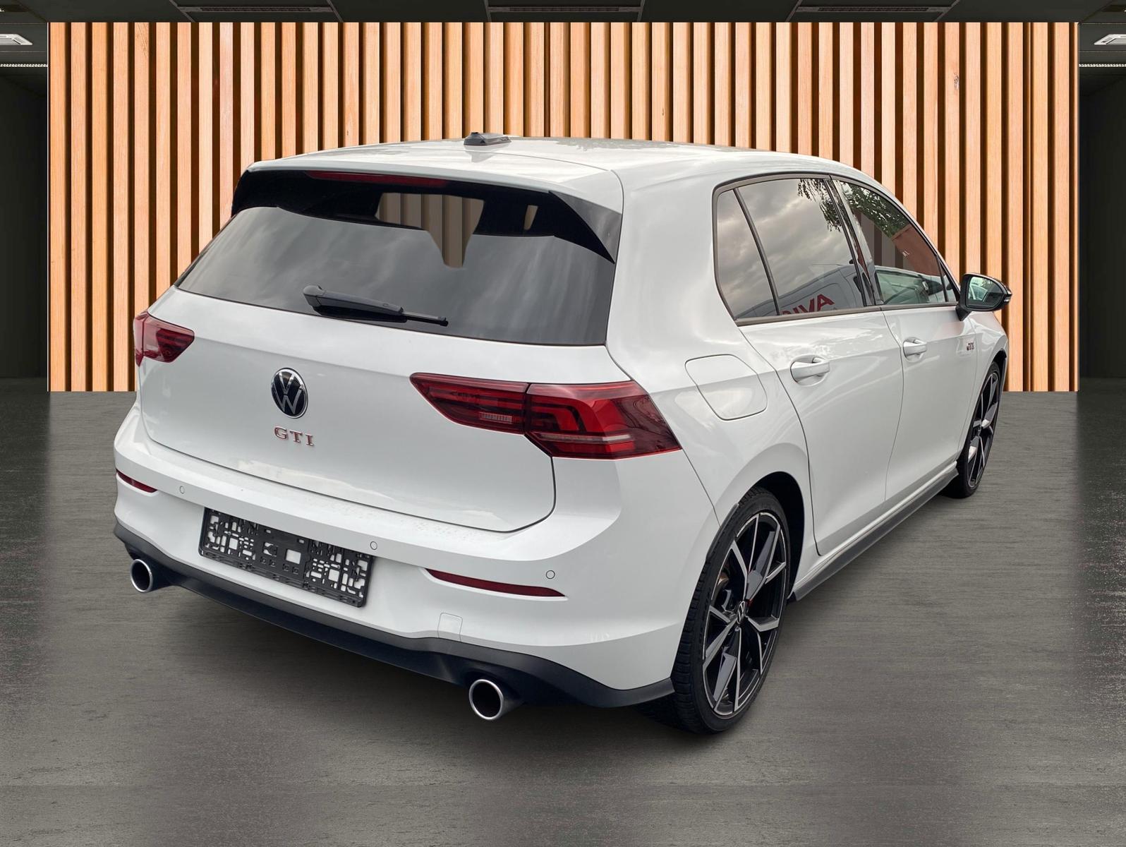 Volkswagen Golf 2.0 TSI DSG GTI Black Style*Navi*Facelift*, миниатюра 3