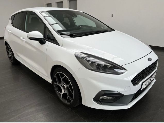 Ford Fiesta 1.5 Ecoboost 200 CV 5 porte ST