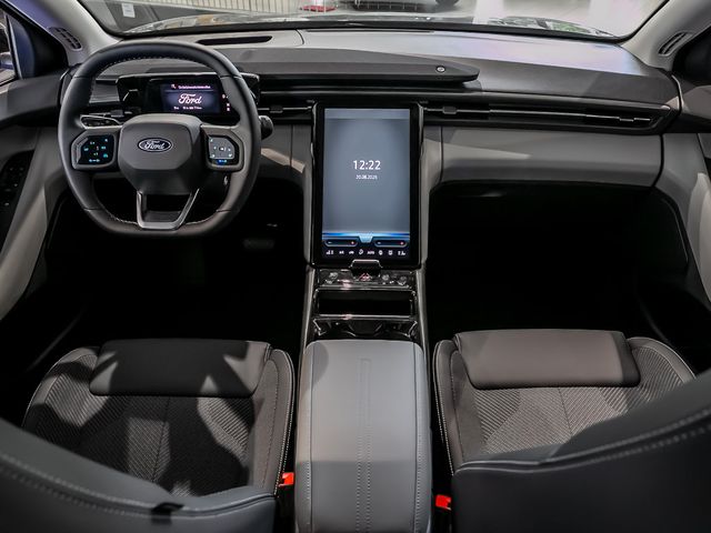 Ford Explorer AWD Assistentpaket Massagesitz Kamera