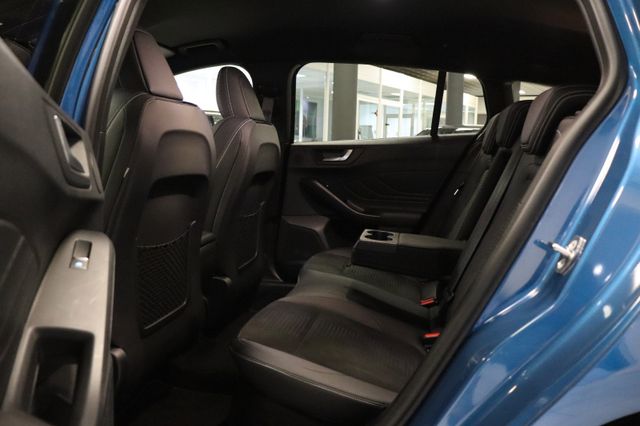 Fahrzeugabbildung Ford Focus Turnier ST 2.3 Eco Performance |1HAND|B&O|