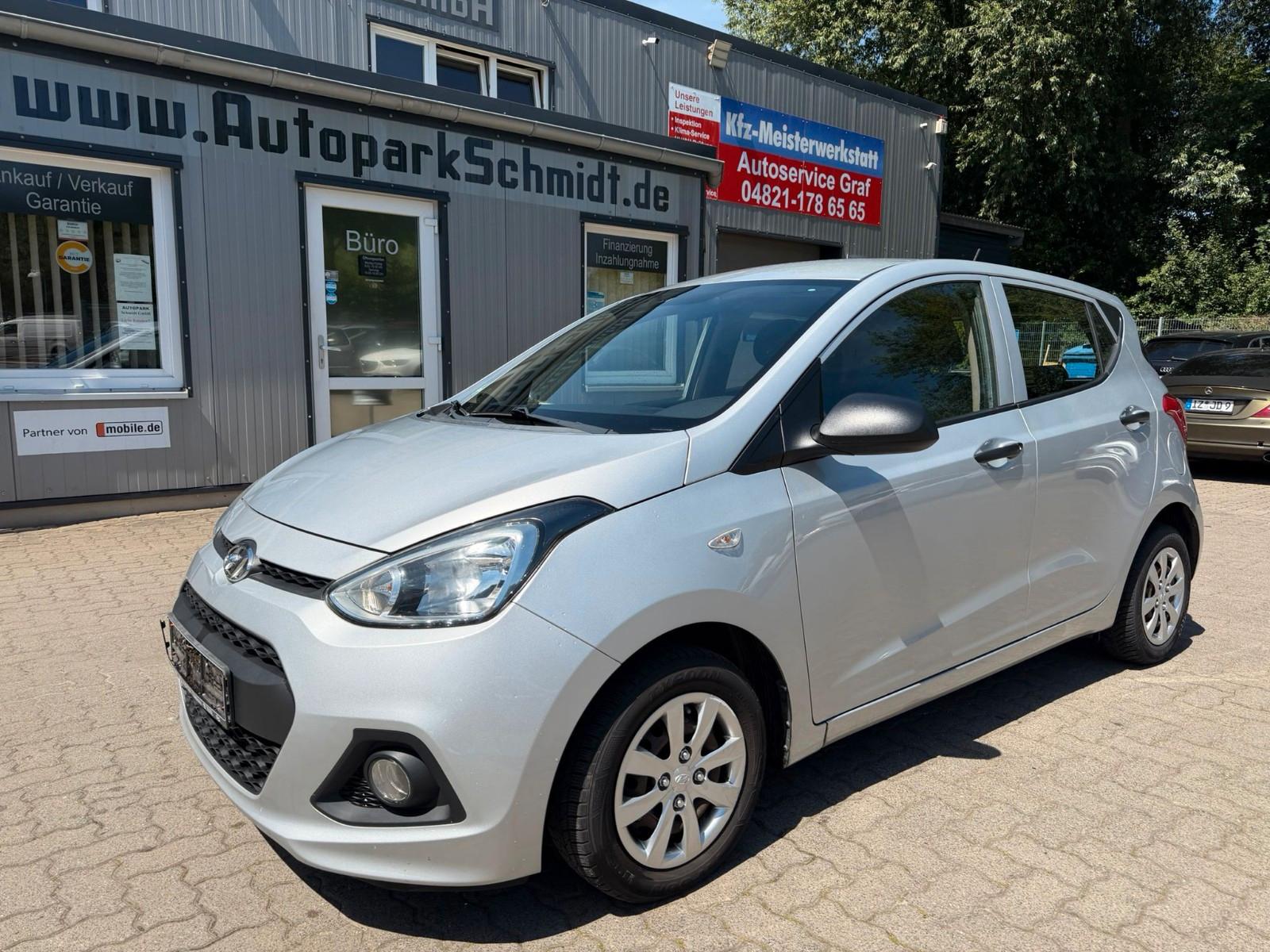 Hyundai i10 5-TÜRIG°KLIMA°MFLR°ALLWETTER°SCHECKHEFT!