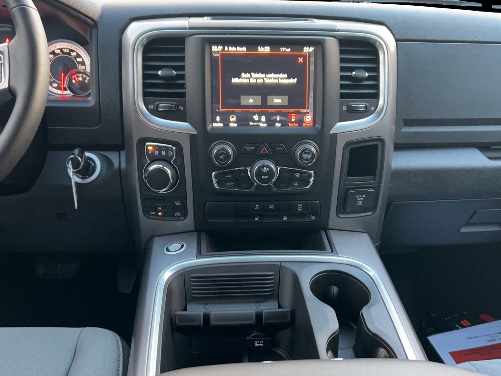 Fahrzeugabbildung Dodge RAM 1500 Crew Cab Classic Black LPG/LED/AHK 3500