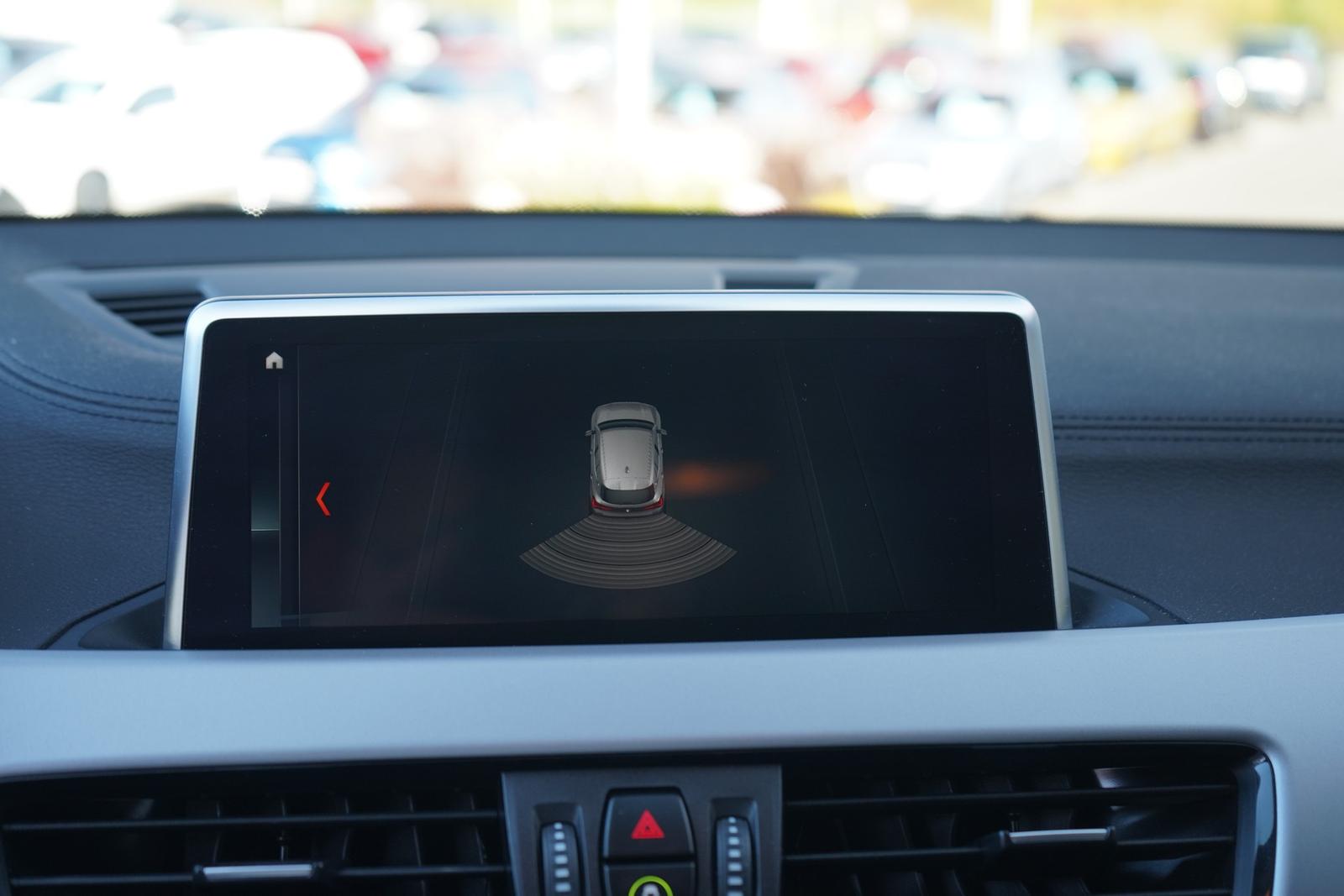 BMW X2 sDrive 20 i LED Navi Tempomat DAB Sitzheizung, миниатюра 18