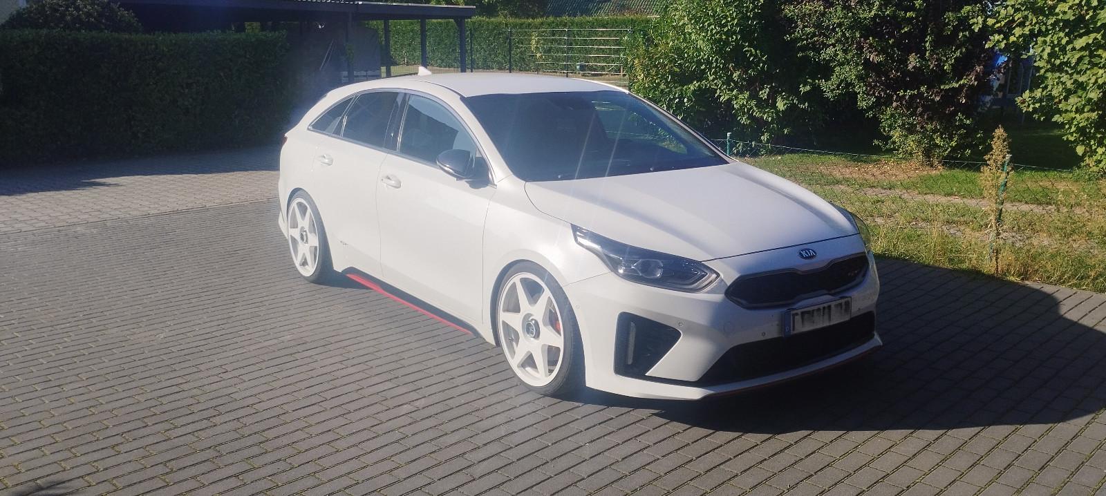 Kia pro_cee'd / ProCeed 1.6 T-GDI GT GT
