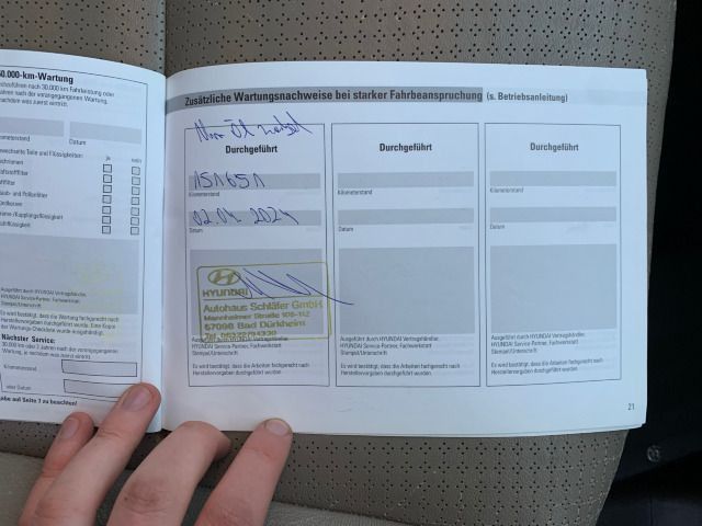 Fahrzeugabbildung Hyundai GRAND SANTA FE 2.2 CRDI Premium 4WD 6 Sitzer