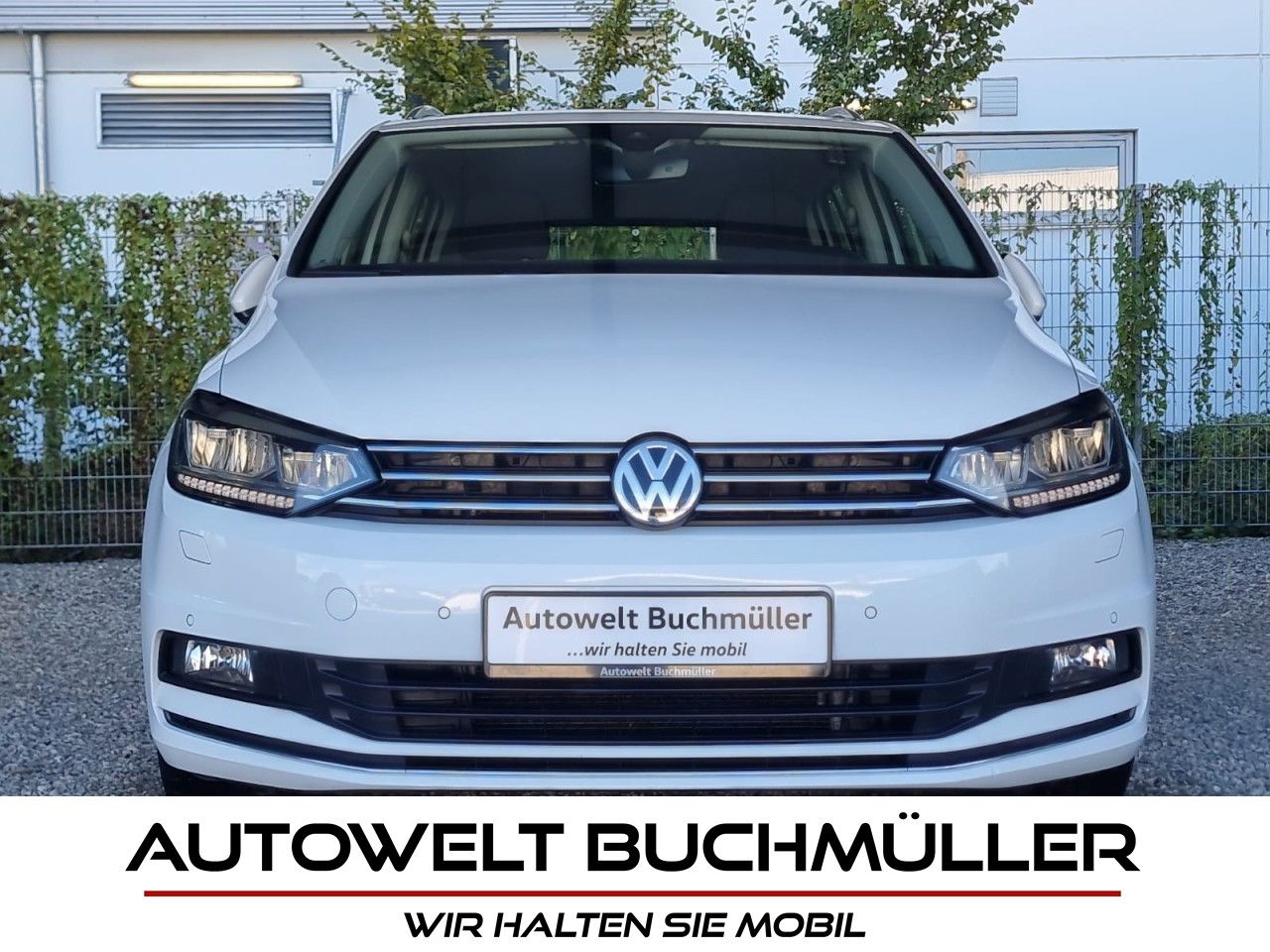 Gebrauchtwagen Volkswagen Touran Touran 2.0 TDI,7-SITZER,AHK,T-LEDER,LED,ACC,DAB+ in Nersingen