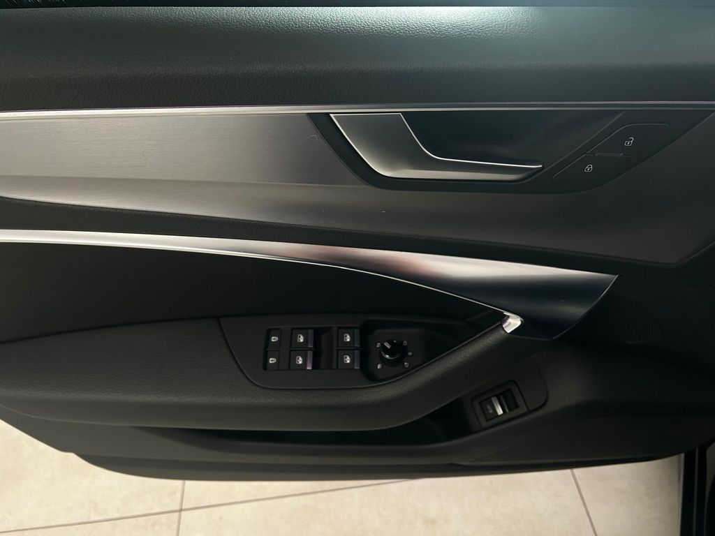 Audi A6 Av 50TDI S Line*LEDER*PANO*HUD*360°CAM*MATRIX