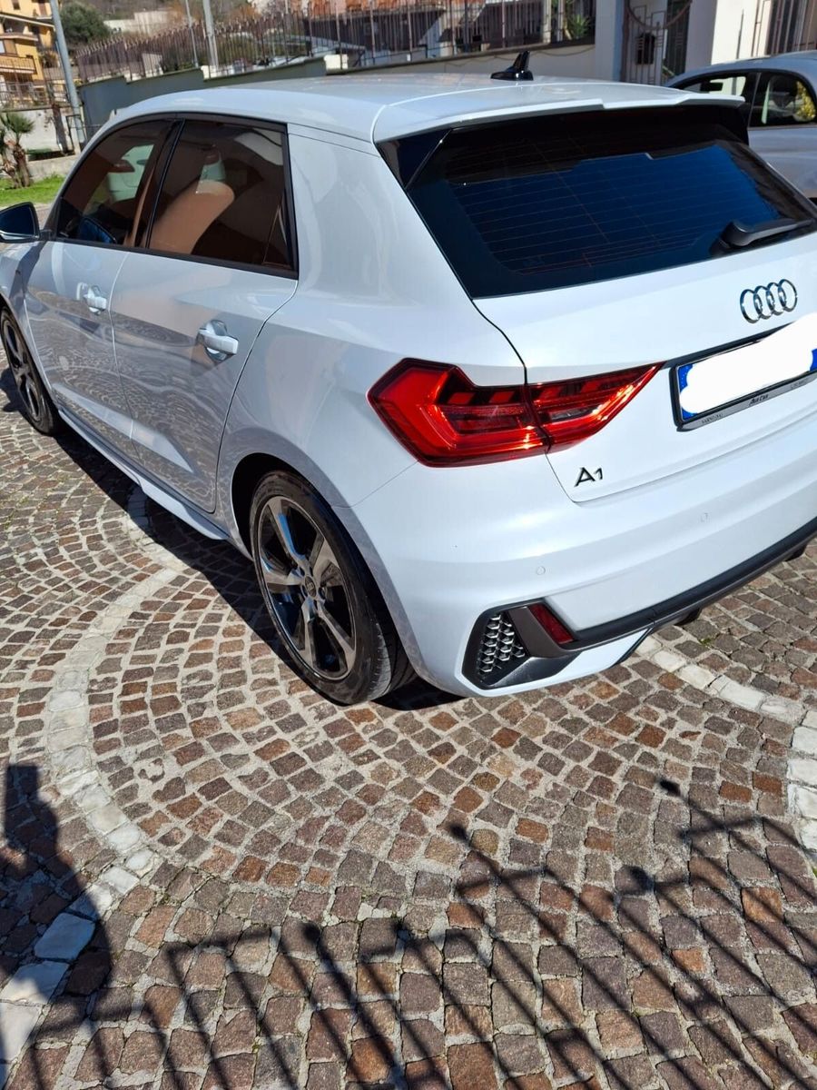 Other Audi A1 25 TFSI imagem 2