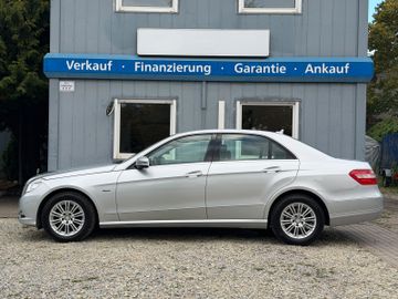 Mercedes E 220 - 2