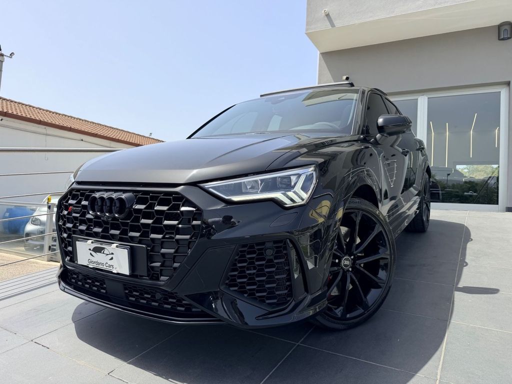 Image of Audi Q3