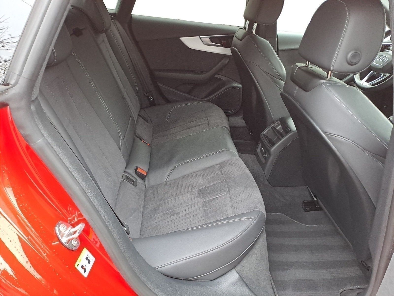 Audi S5 - Bild 13